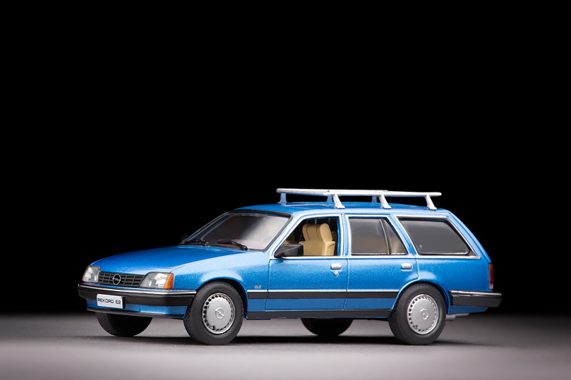 Opel Rekord E3 Caravan