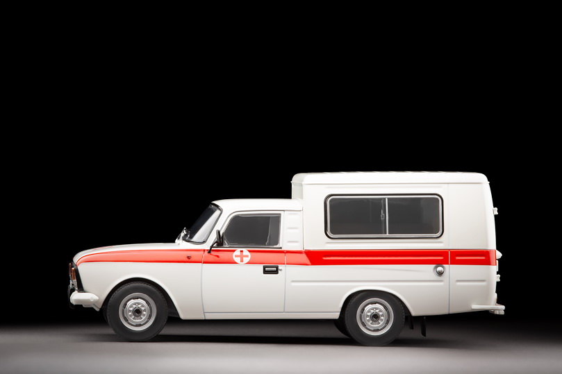 IZH 27156 Ambulance (1985)