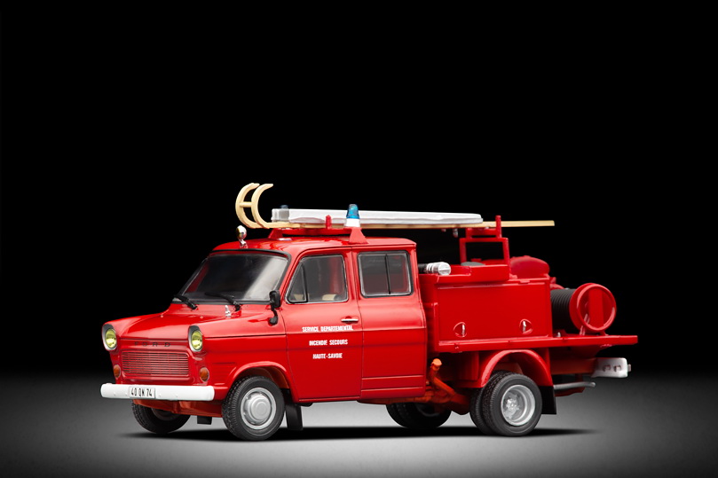 Ford Transit MK1 Maheu pompieur (1971)