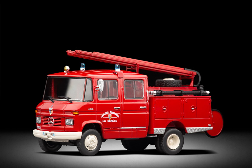 Mercedes-Benz L408 Maheu Pompieur (1978)