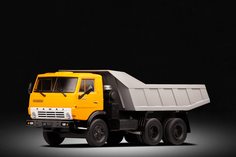 Kamaz 5511 Tipper (1977)