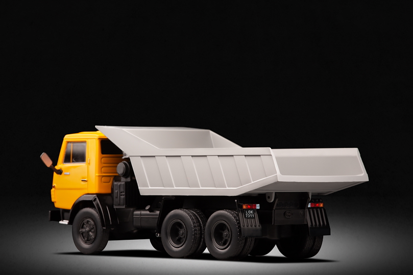 Kamaz 5511 Tipper (1977)
