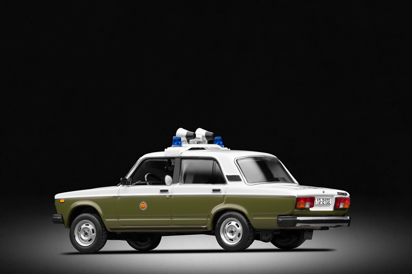 Lada-VAZ 2105 Volks Polizei (1980)