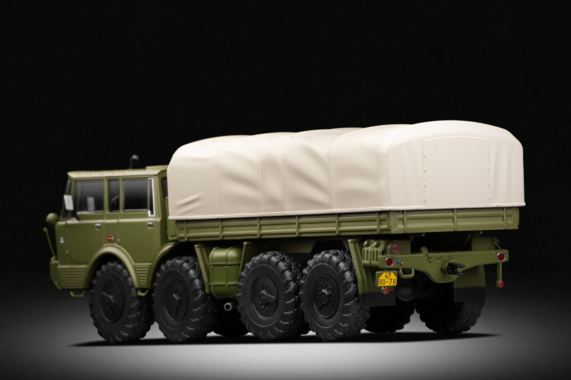 Tatra 813 8×8 Kolos (1967)