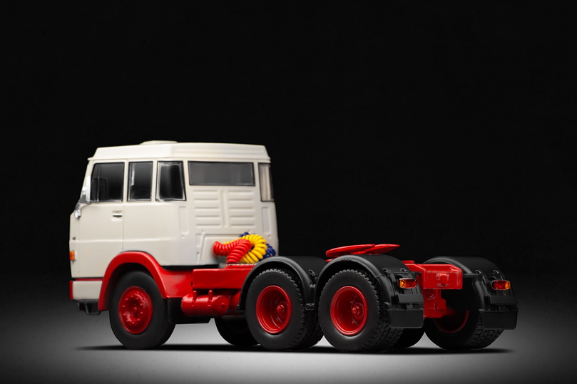 Henschel HS19TS (1966)