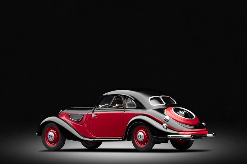 BMW 327 (1941)