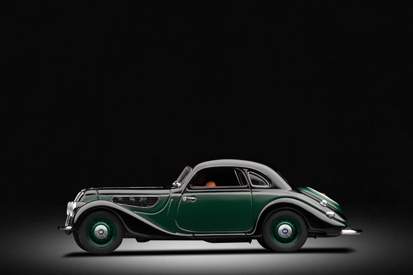 BMW 327 (1941)
